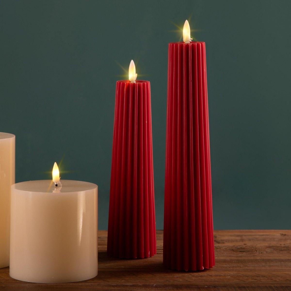 Candela cm.Ø6x26 Cilindro Rossa Rigata con Fiamma | Bianchi Dino