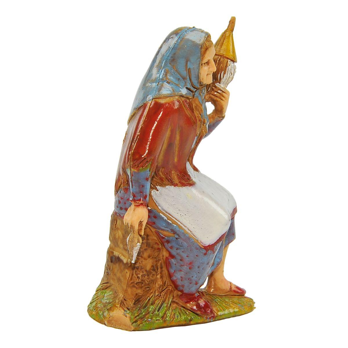 Statua donna filatrice seduta Moranduzzo presepe 8 cm altezza 8 cm